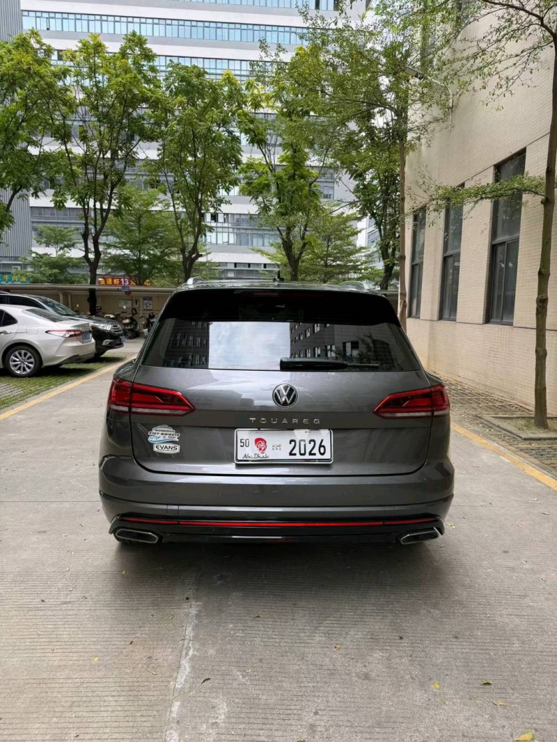 广州21年大众途锐6