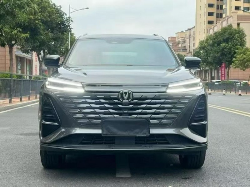 东莞25年长安汽车CS751