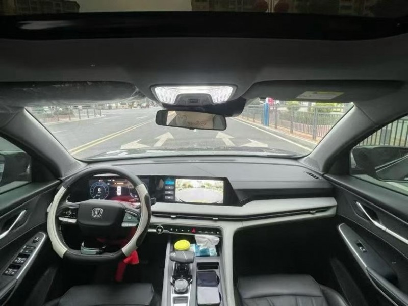 东莞25年长安汽车CS756
