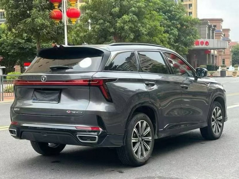 东莞25年长安汽车CS757