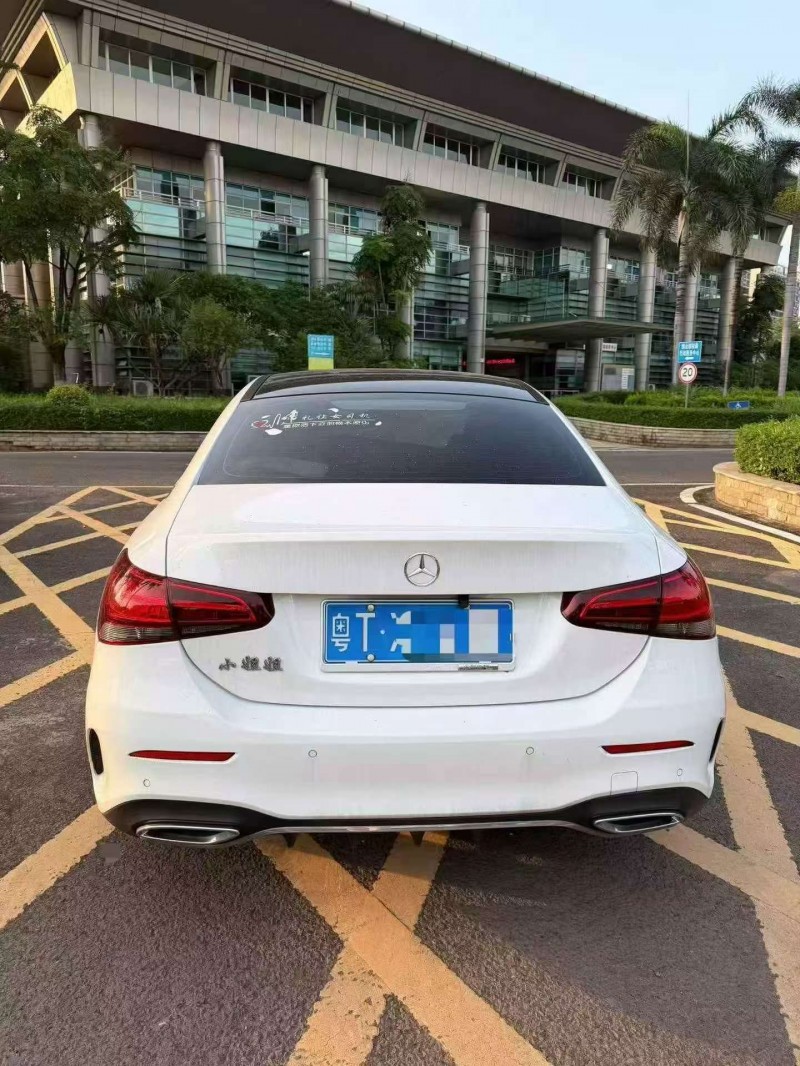 广州21年奔驰A9