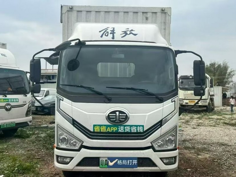东莞25年解放箱货J61