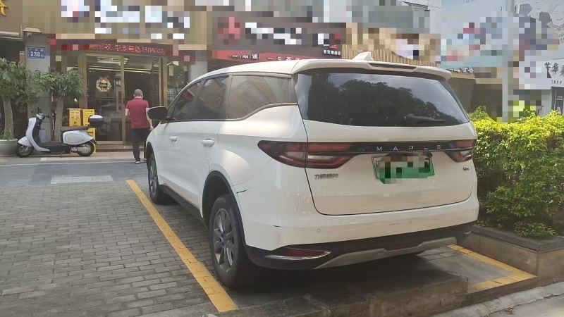 福州23年力帆汽車80V6