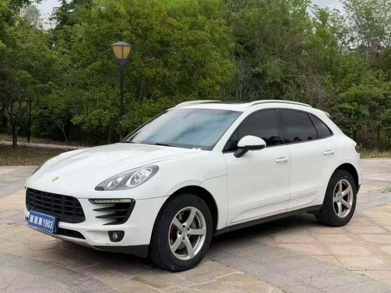 潍坊15年保时捷Macan2