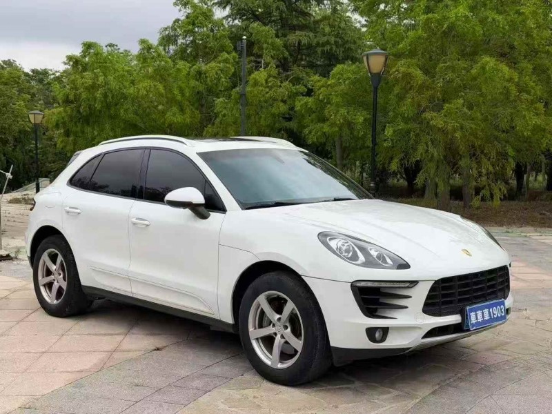 潍坊15年保时捷Macan3