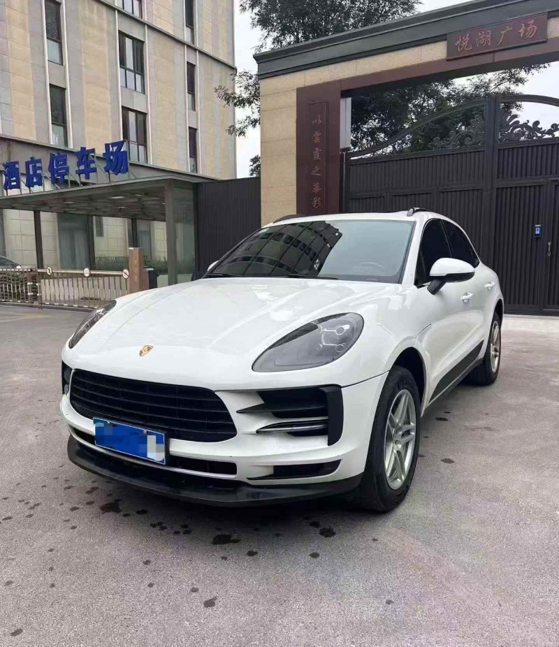 枣庄20年保时捷Macan3