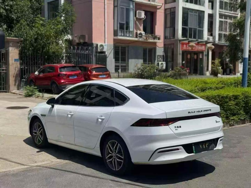安阳23年比亚迪秦5