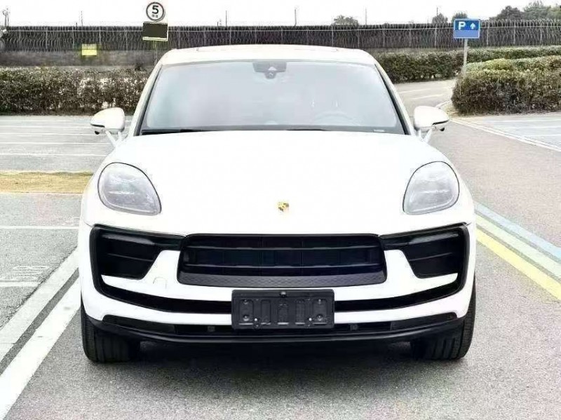 新余24年保时捷Macan1