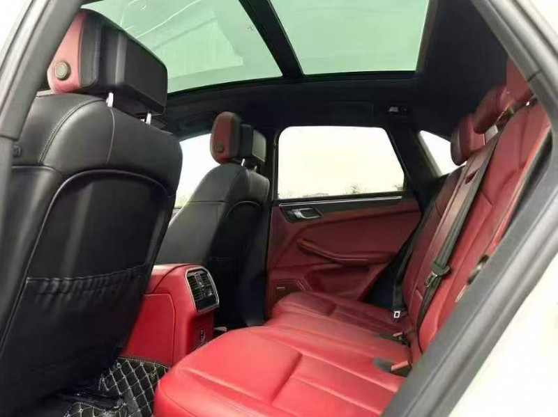新余24年保时捷Macan4