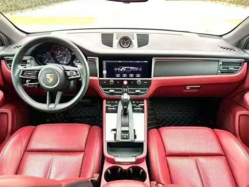 新余24年保时捷Macan6