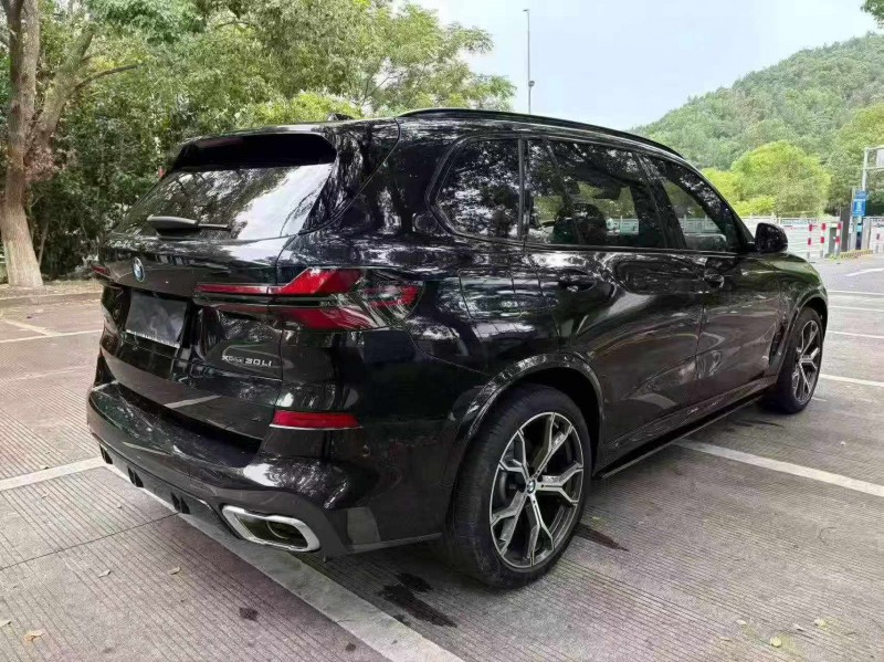 温州23年宝马X58
