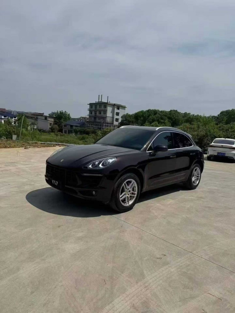 连云港16年保时捷Macan2