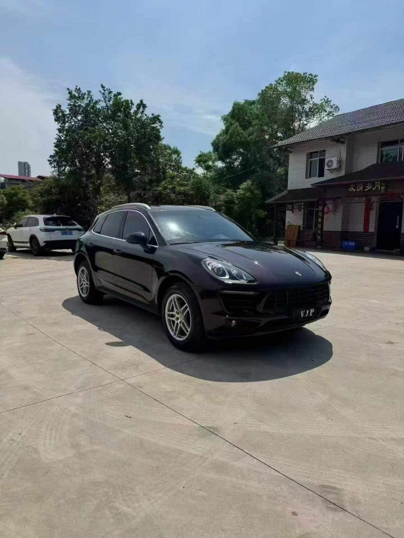连云港16年保时捷Macan3