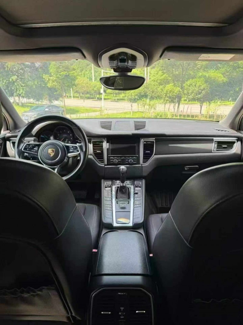 连云港16年保时捷Macan5