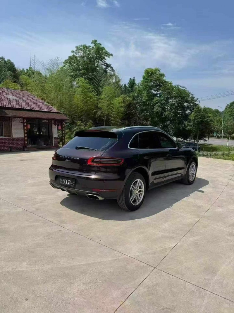连云港16年保时捷Macan7