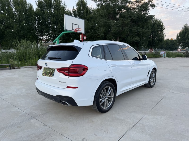 徐州21年宝马X38