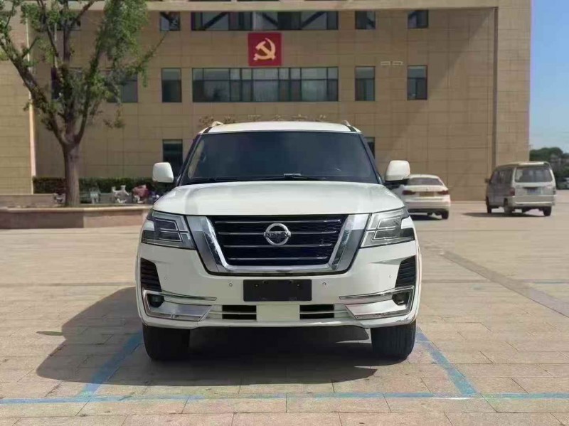 烟台22年日产途乐1