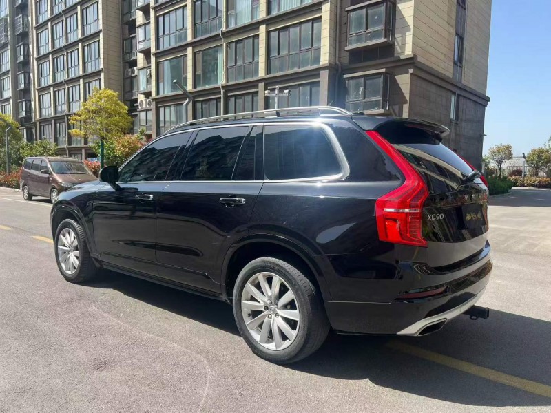徐州17年沃尔沃XC908