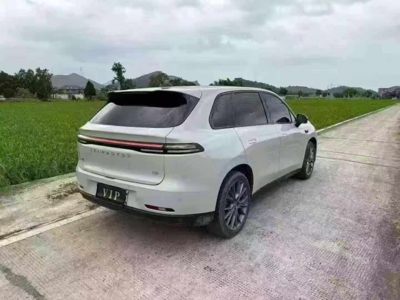 绍兴24年零跑汽车C107