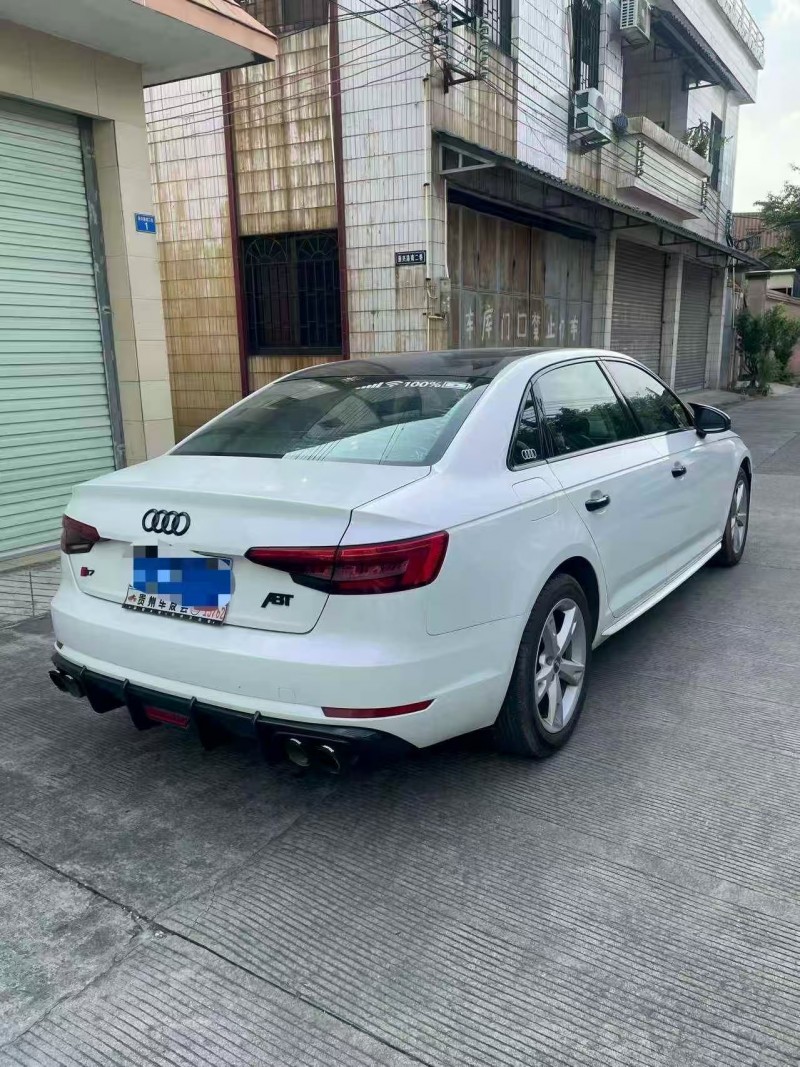 广州17年奥迪A4L7