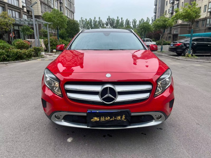 徐州16年奔驰GLA1