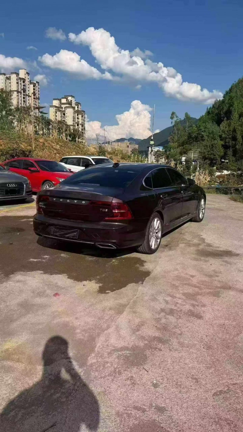 重庆18年沃尔沃S902
