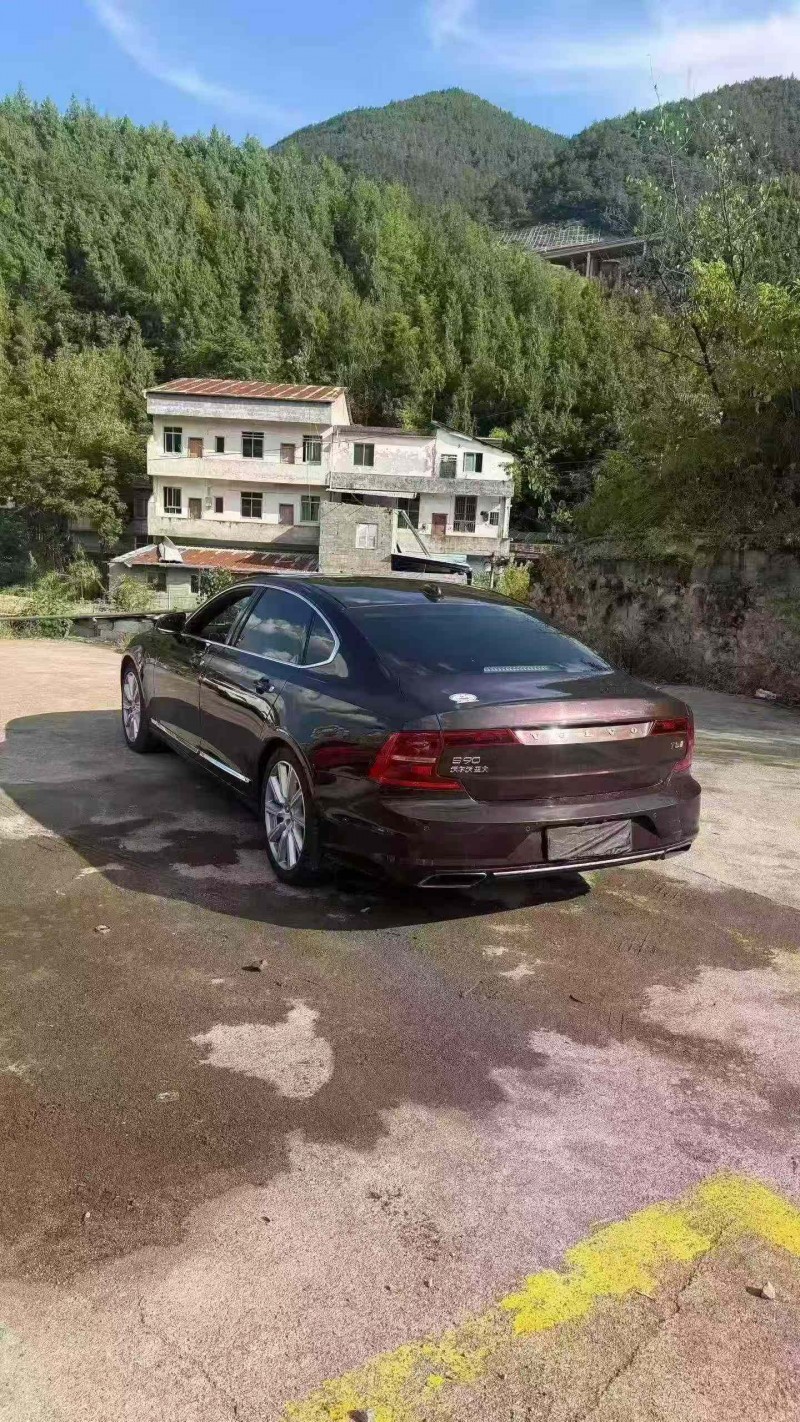 重庆18年沃尔沃S908