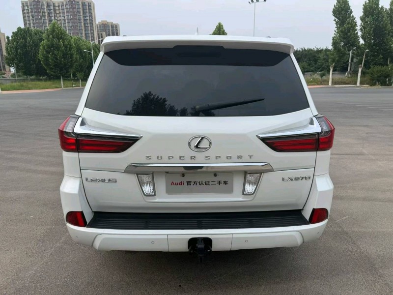濮阳16年雷克萨斯LX8
