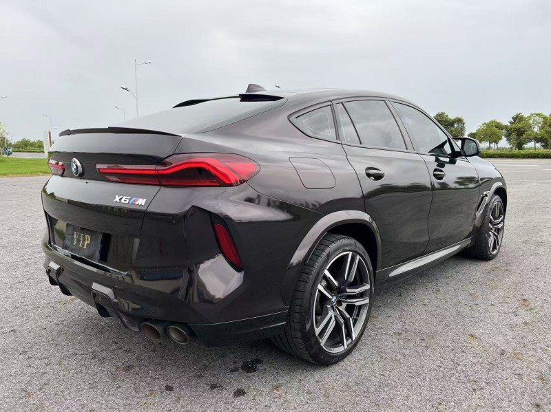 盐城21年宝马X68