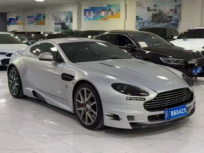 廊坊13年阿斯顿·马丁V8 Vantage3