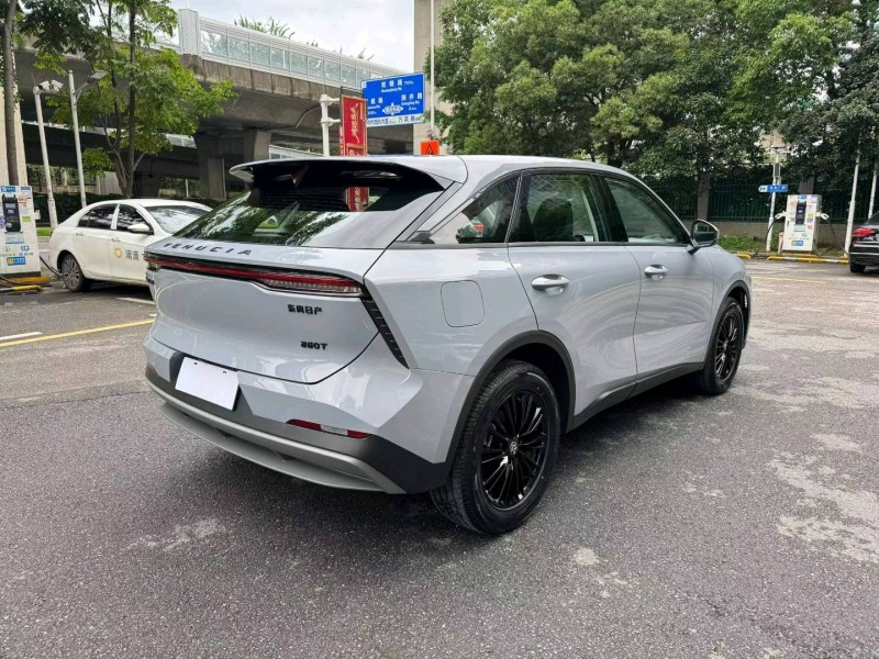长沙25年启辰大V4