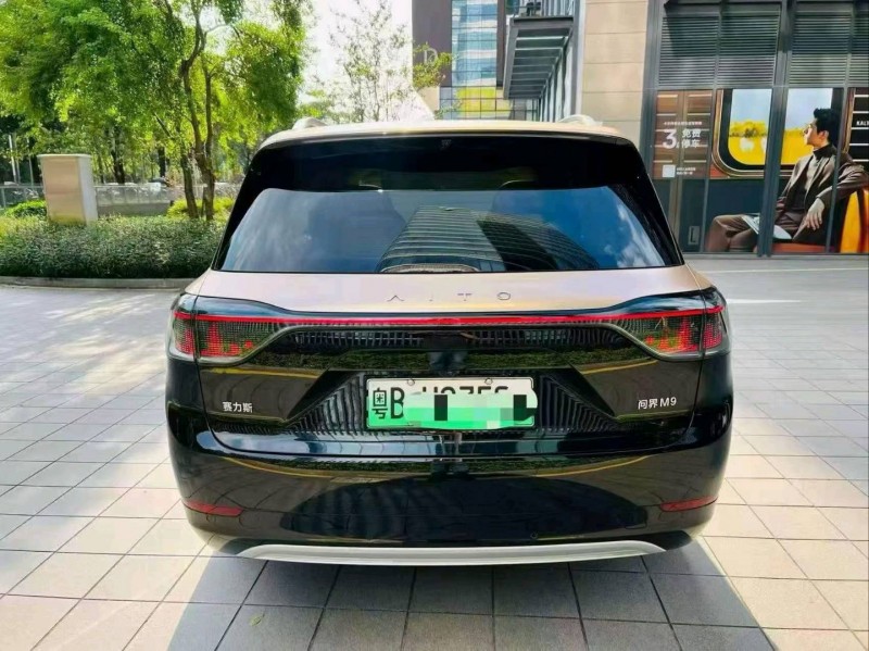 广州24年华为智选问界6