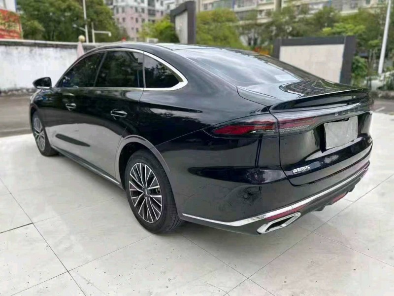 东营26年吉利帝豪6