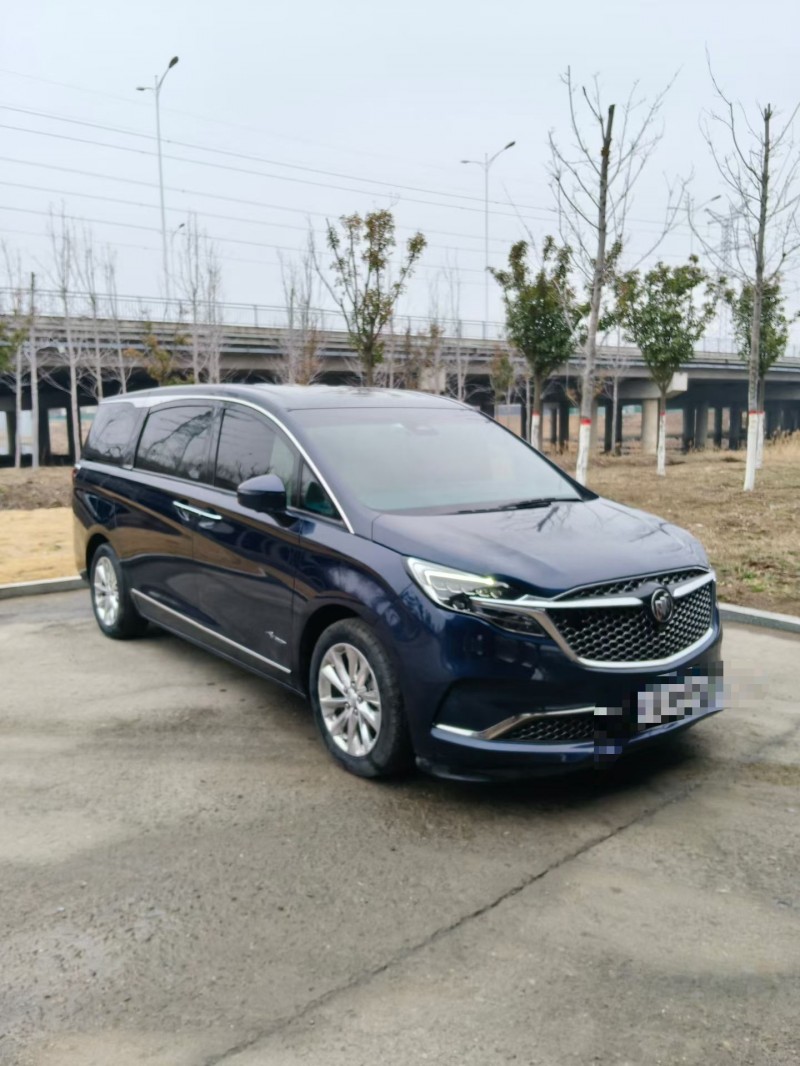 青岛20年别克GL82