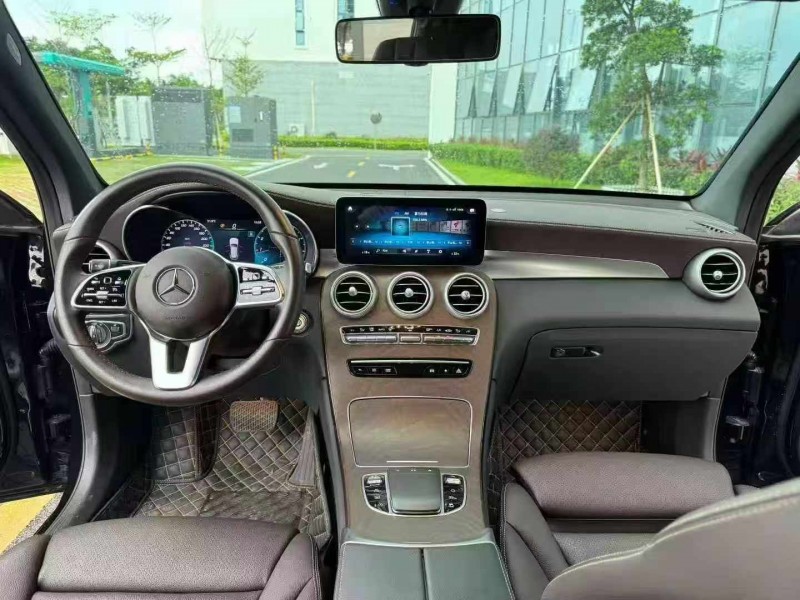 汕头22年奔驰GLC4
