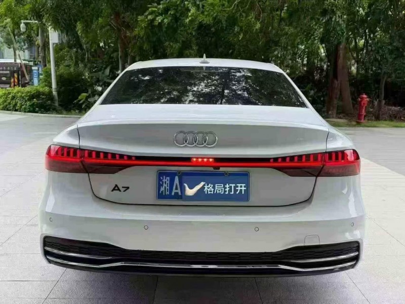 深圳23年奥迪A7L9