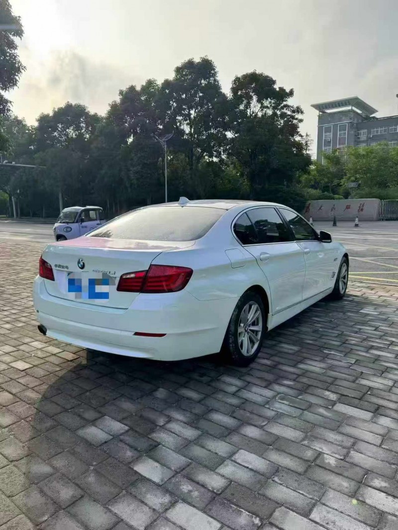 潍坊13年宝马5系8