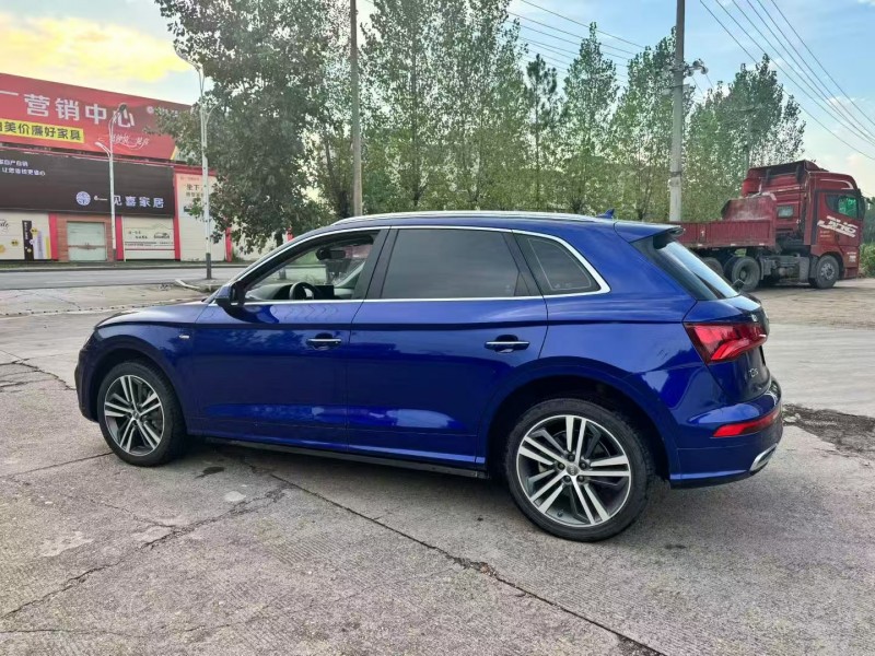 南昌20年奥迪Q58