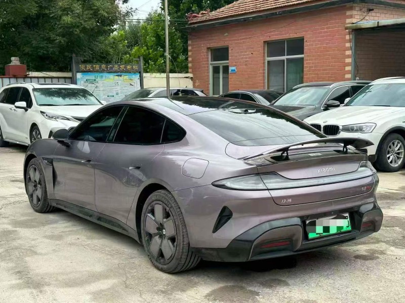 东营24年小米SU77
