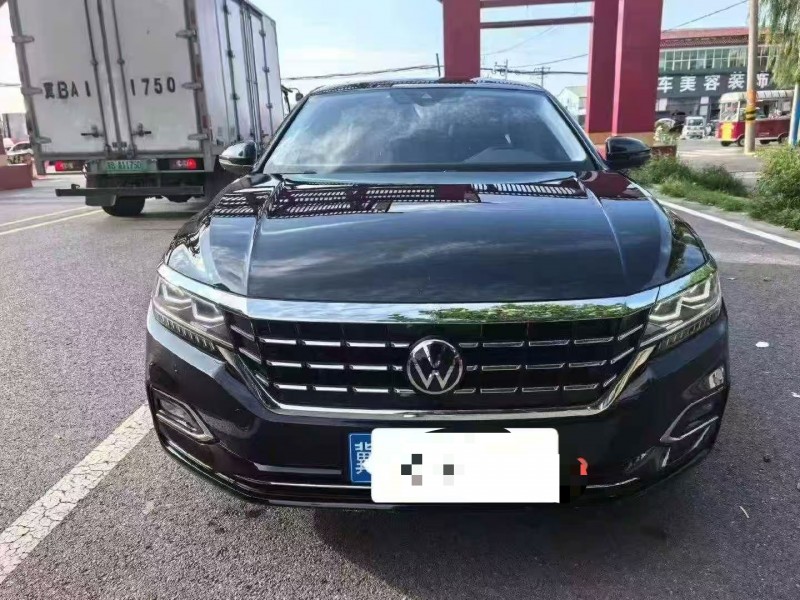 邢台19年大众帕萨特1