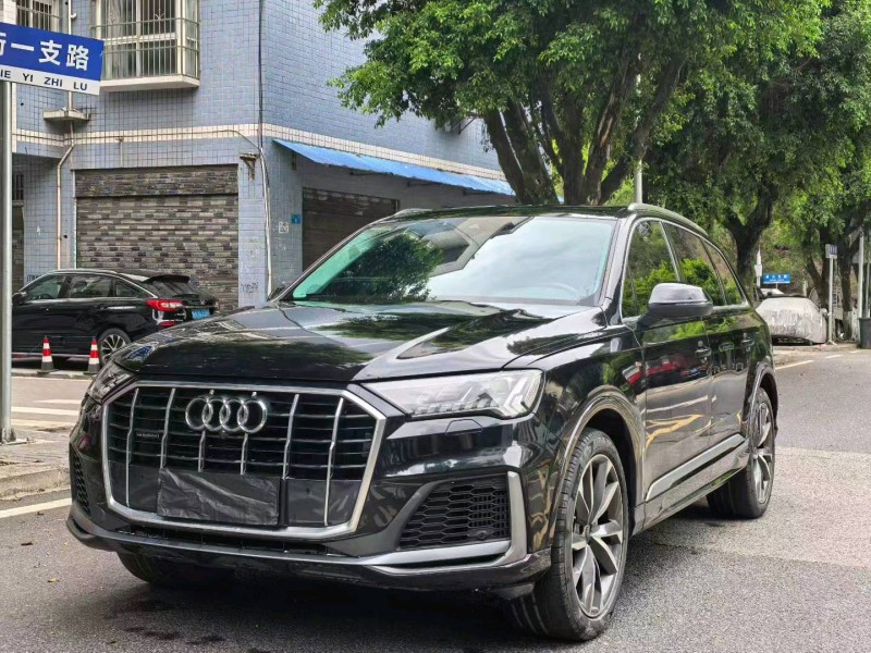 重庆21年奥迪Q73