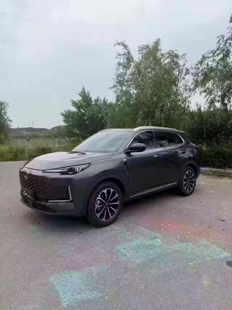 秦皇岛25年长安汽车CS552