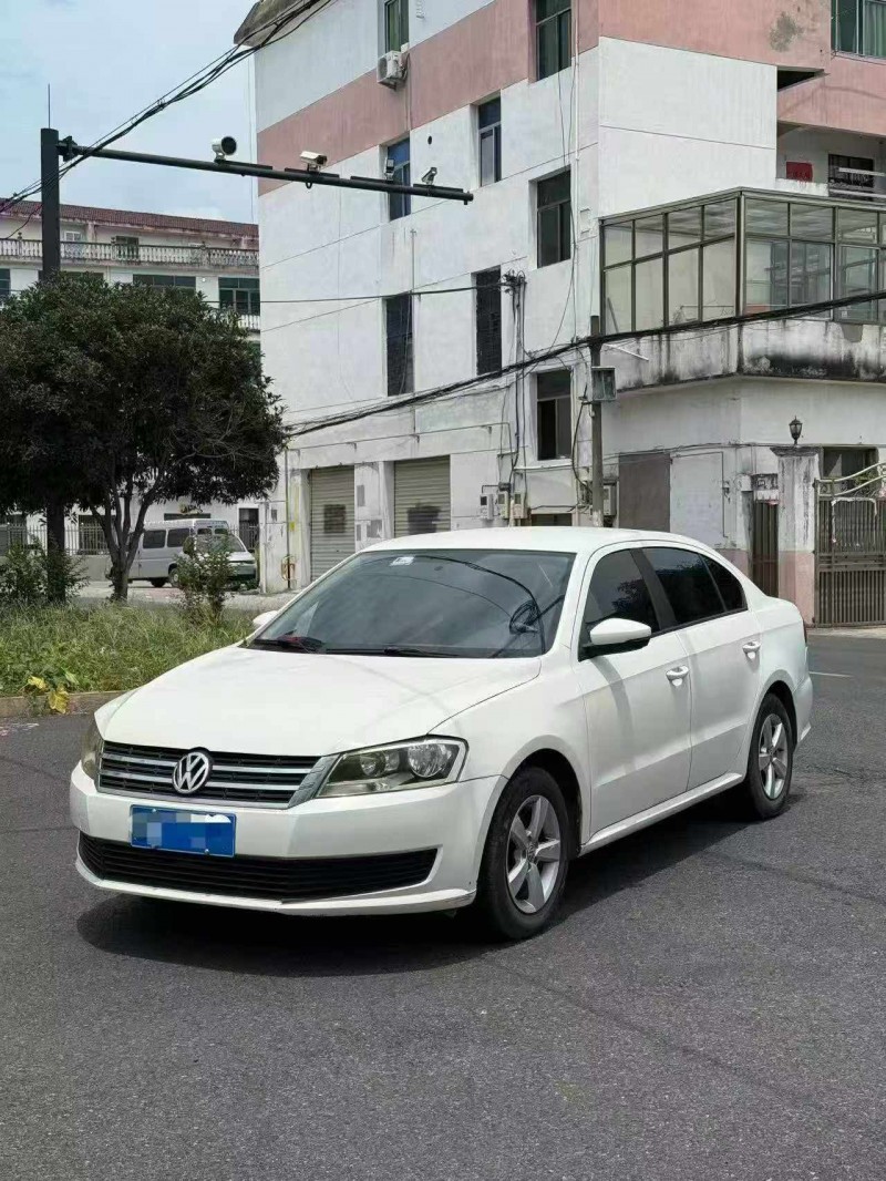 湖州17年大众朗逸3