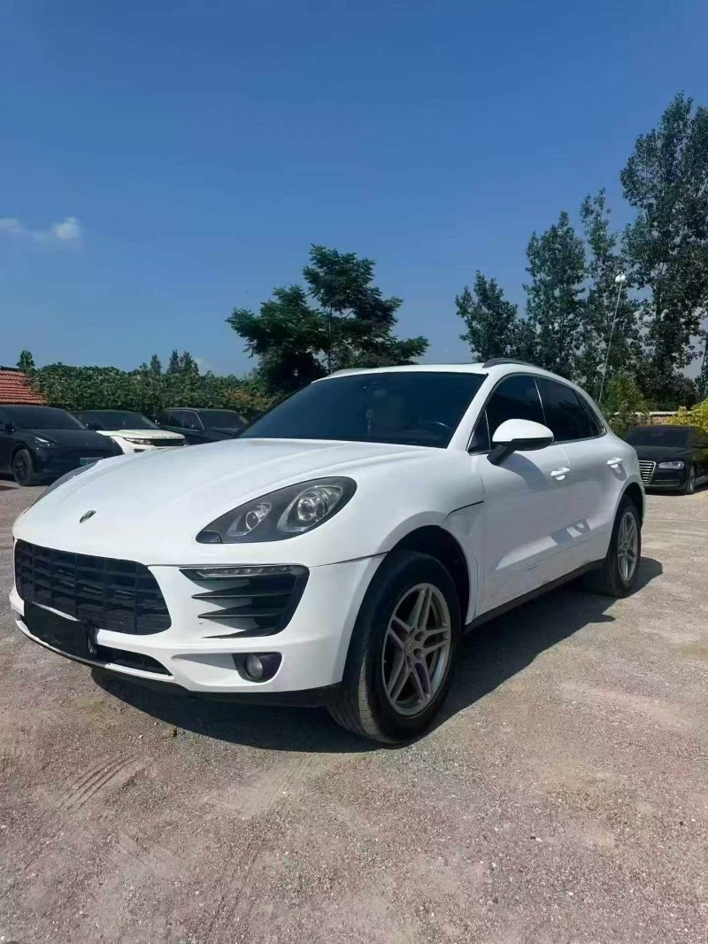 潍坊18年保时捷Macan3