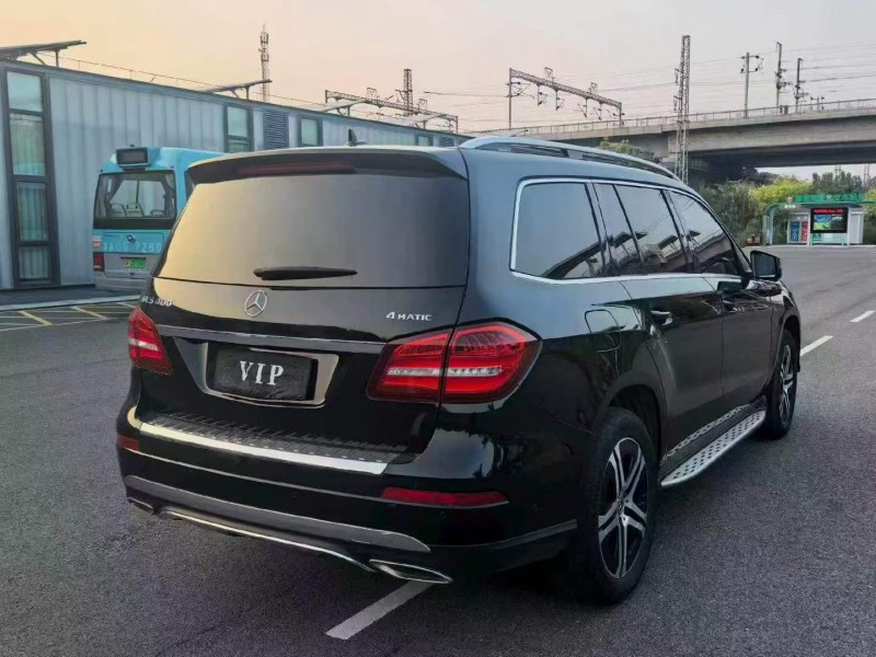 天津16年奔驰GLS7
