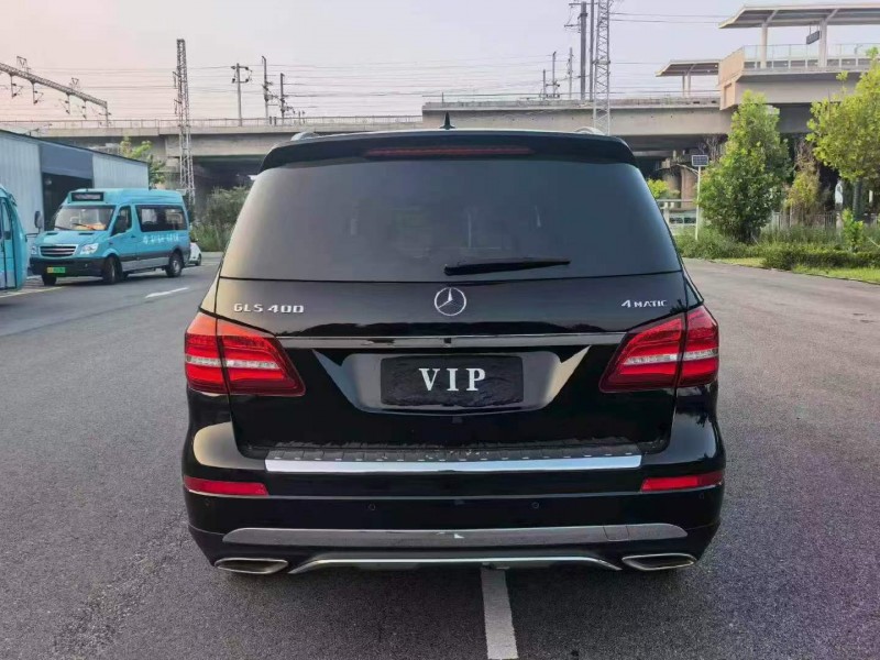 天津16年奔驰GLS8