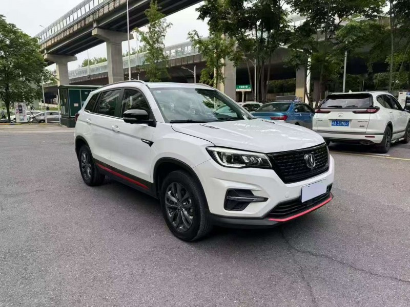 长沙21年长安汽车CS753