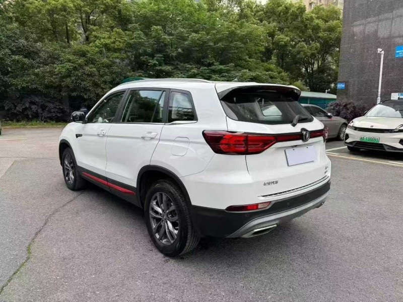 长沙21年长安汽车CS756