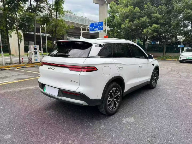 长沙25年比亚迪宋4