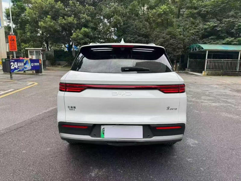 长沙25年比亚迪宋5